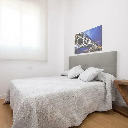 Apartament Murallas De Con Garaje 4 Pax Sewilla